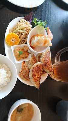 餃子酒家 和楽場