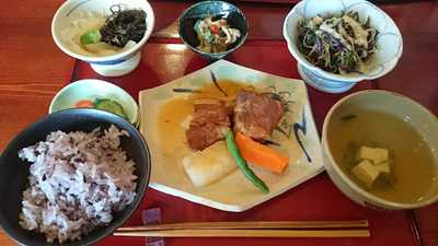 Cafe 黄果報　kugafu