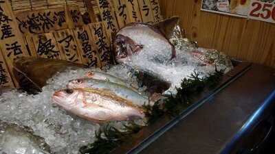 海鮮魚河岸魚魚万 南城市大里店