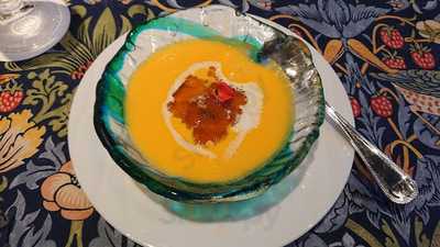 ガーデンレストラン花さんご