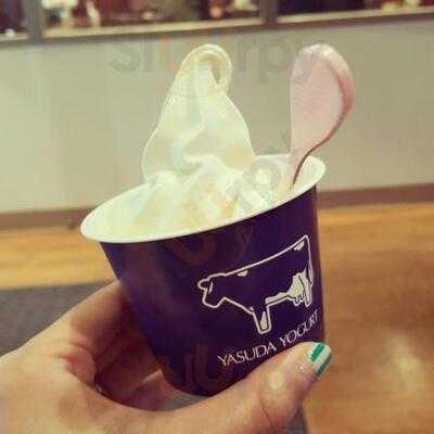 ヤスダヨーグルトショップcocolo南館