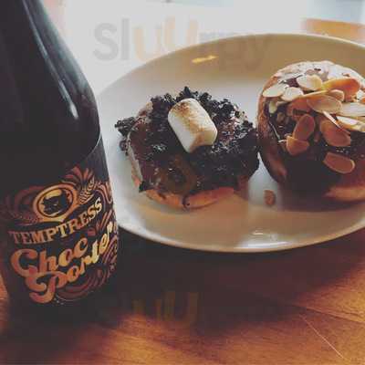 アルケミスト バー＆ダイニング