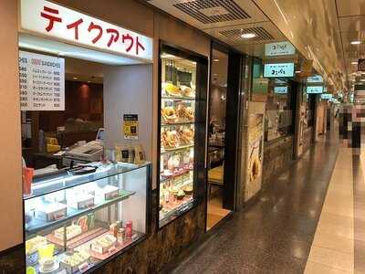 コンパル 栄西店