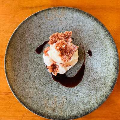 カーブドッチ ガーデンレストラン トラヴィーニュ