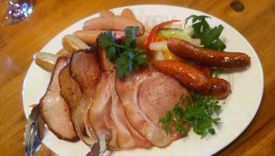 カーブドッチ ガーデンレストラン トラヴィーニュ