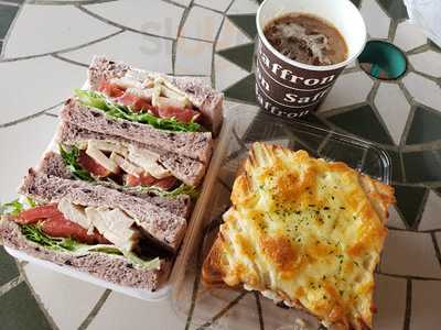 サフラン 女池店