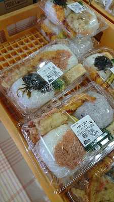 かあちゃんのおむすびの店