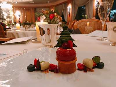 トゥールダルジャン 東京