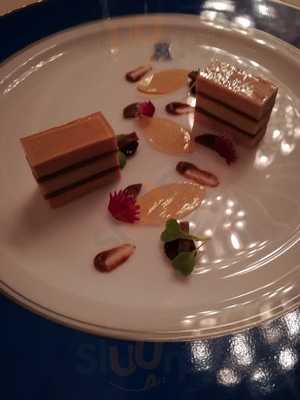 トゥールダルジャン 東京