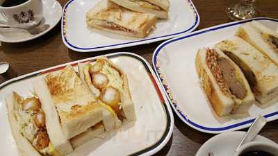 コンパル 栄西店