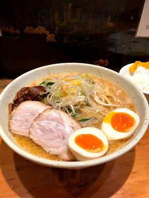 つじ田 神田御茶ノ水店