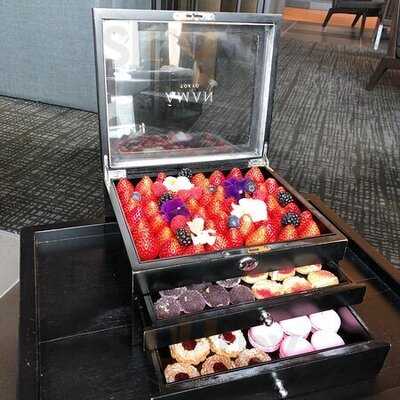 ザ･ラウンジ By アマン