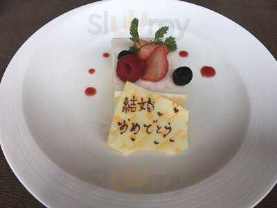 ピャチェーレ(シャングリ・ラ ホテル 東京)