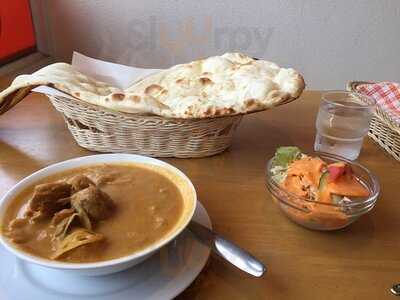 プルニマインドカレー＆ネパール料理 女池店