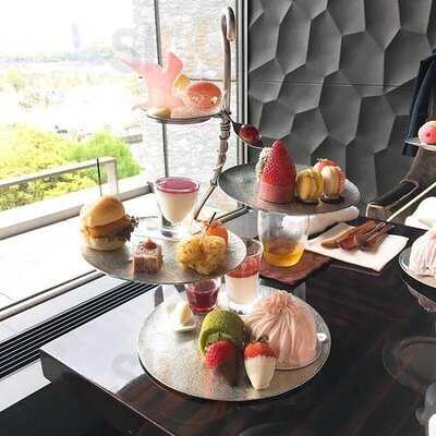 ラウンジバー プリヴェ