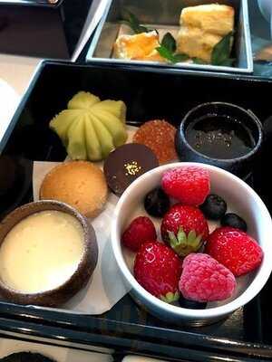 ラウンジバー プリヴェ