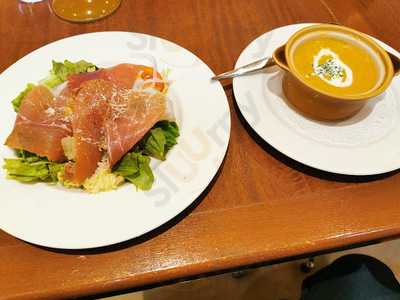 ロイヤルホスト新潟駅前店