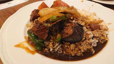 ロイヤルホスト新潟駅前店