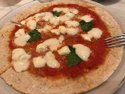 800°ディグリーズ ナポリタン ピッツェリア ニュウマン店