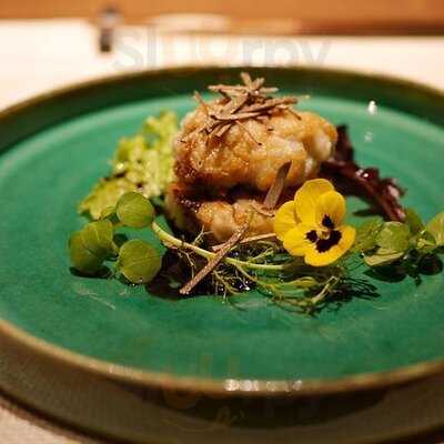 レストラン イソ