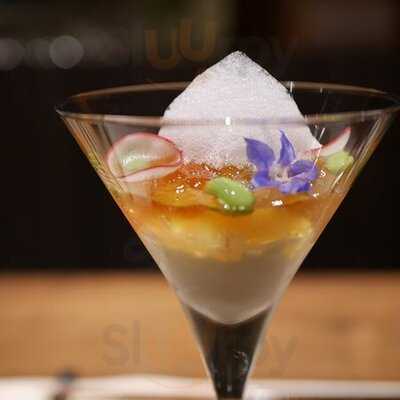 レストラン イソ