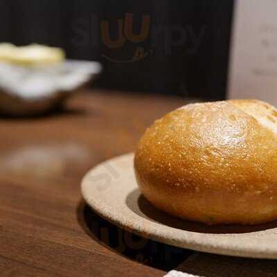 レストラン イソ