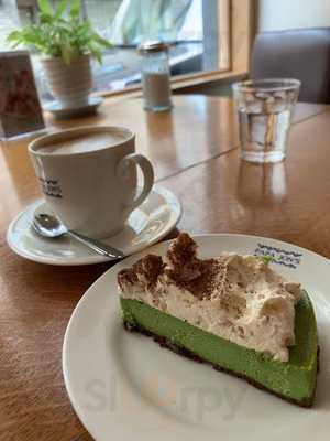 パパジョンズ六角店