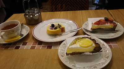 シャモニー 古町店