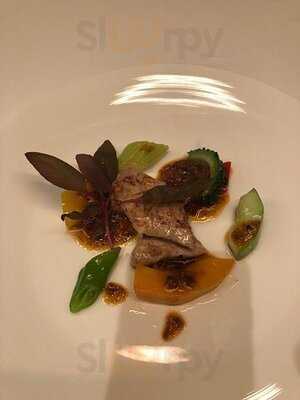 カントニーズ “燕” ケン タカセ