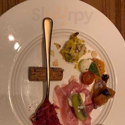 グラデヴォーレ