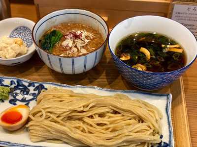 麺屋 猪一 離れ