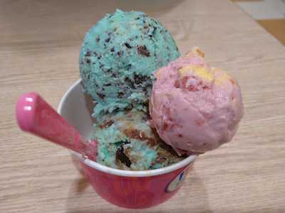 サーティワンアイスクリーム イオン新潟青山ショッピングセンター店