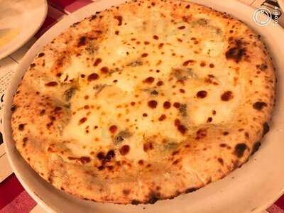 アッラ・ヴェッキア・ペントラッチャ