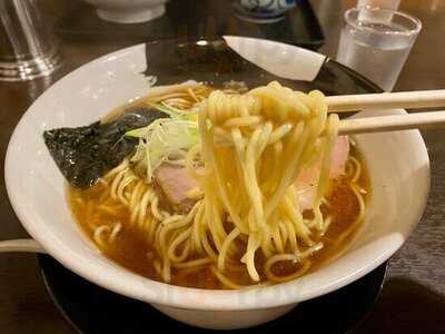 手仕事らぁめん八