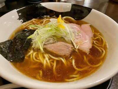 手仕事らぁめん八