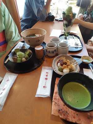 茶寮 都路里 高台寺店