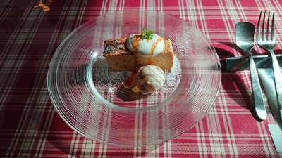 トラットリア ノラ クチーナ