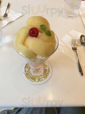 渋谷西村フルーツパーラー道玄坂パーラー