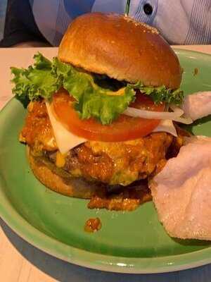 Teddy's Bigger Burger Hawaii 原宿表参道店