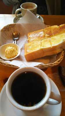 コメダ珈琲店 逢谷内インター店