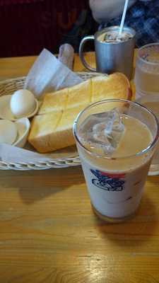 コメダ珈琲店 逢谷内インター店