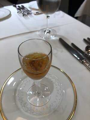 ぎをん萬養軒 本店