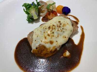 ぎをん萬養軒 本店