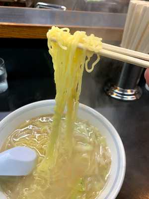 三吉屋 信濃町店