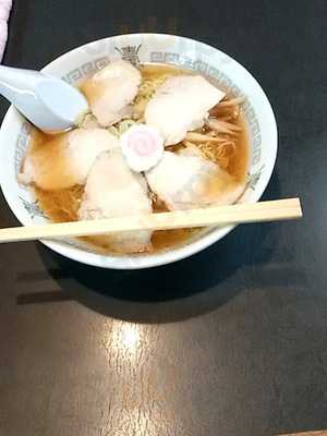 三吉屋 信濃町店