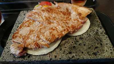 石焼ステーキ 贅 小新店