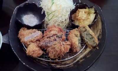 豚ゴリラ 新京極六角店