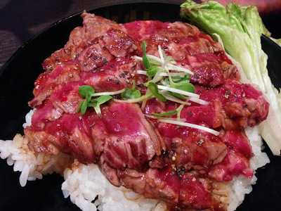 豚ゴリラ 新京極六角店