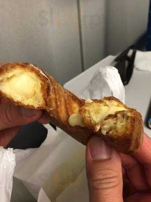 ビアードパパの作りたて工房 なんばウォーク店