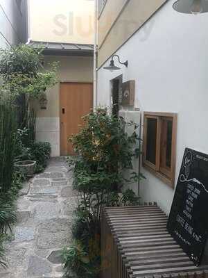 アジパイプラスヒビコーヒー